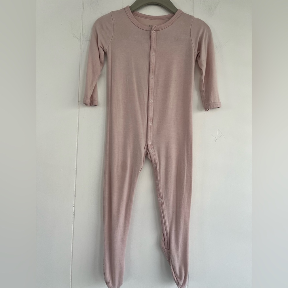 Kyte Baby BLUSH Pink Snap Footie Bamboo Size 6-12 Months